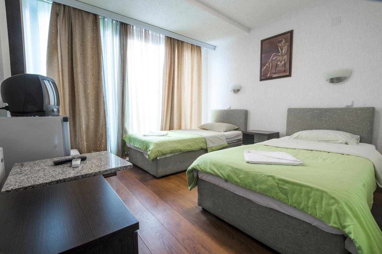 Hotel Filipov Kočani Exterior photo